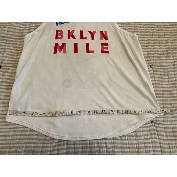 HOKA Brooklyn Mile Limited Edition Tank - Picture 9 of 10